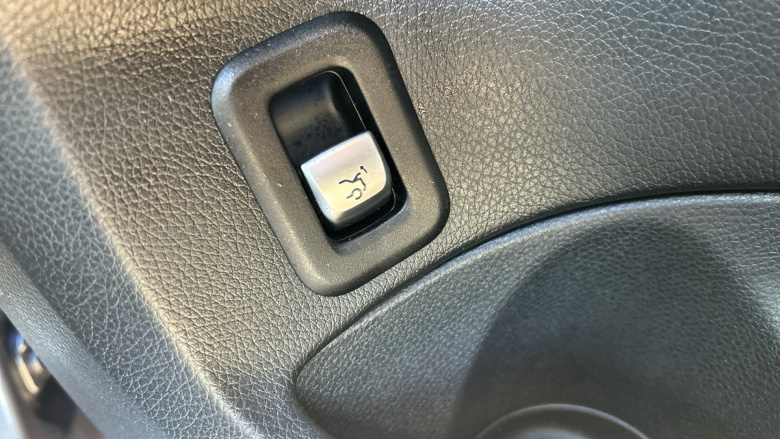 Mercedes-Benz C-Class C200 Sport 4dr Auto Petrol Saloon